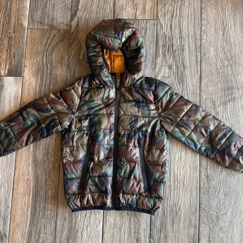 ZARA Lightweight Puffy Camouflage Jacket